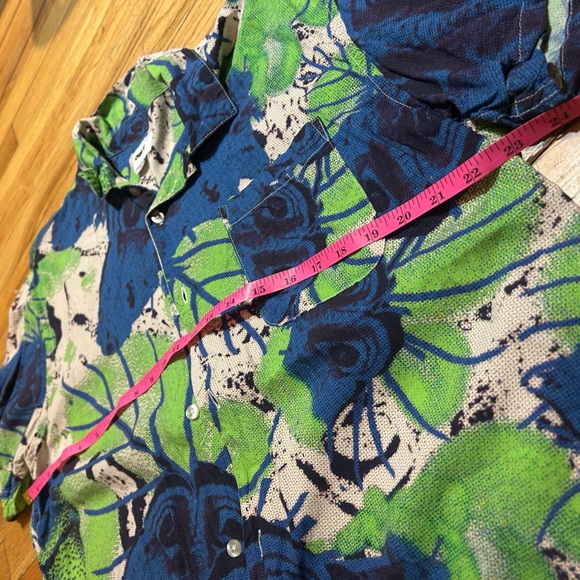 OBEY Men’s Button Up Top Size Medium - Picture 6 of 8